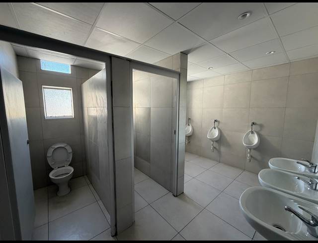 614M² BUILDING TO LET IN CAPE TOWN CITY CENTRE